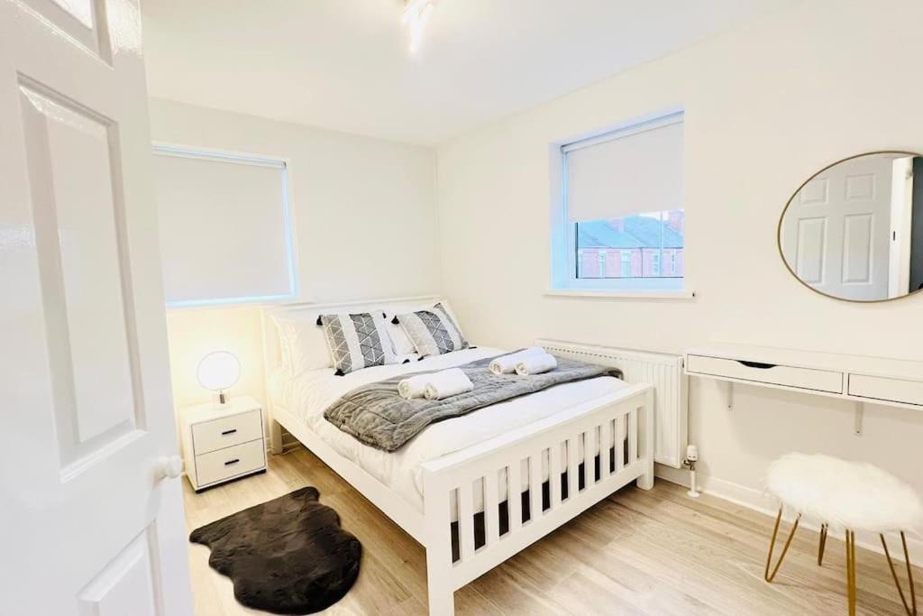 New Fully Furnished Cosy Home Balderton Dış mekan fotoğraf